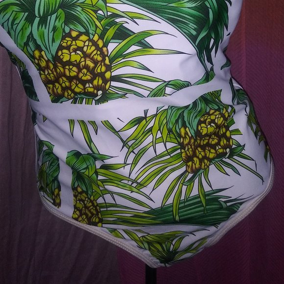 Fashion Craving Pineapple One piece Swimsuit NWT - Picture 3 of 8